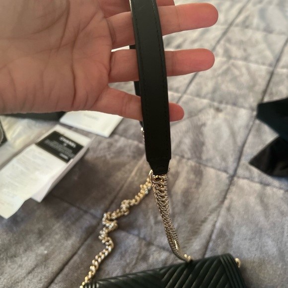 Chanel chevron, caviar leather wallet on a chain - Picture 14 of 16